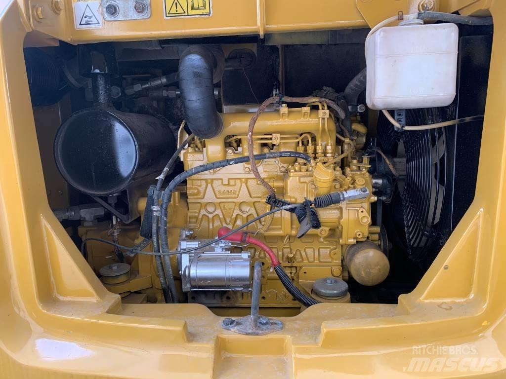 CAT 305.5E2 Верижен екскаватор