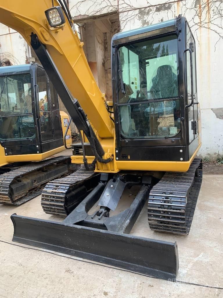 CAT 305.5E2 Верижен екскаватор