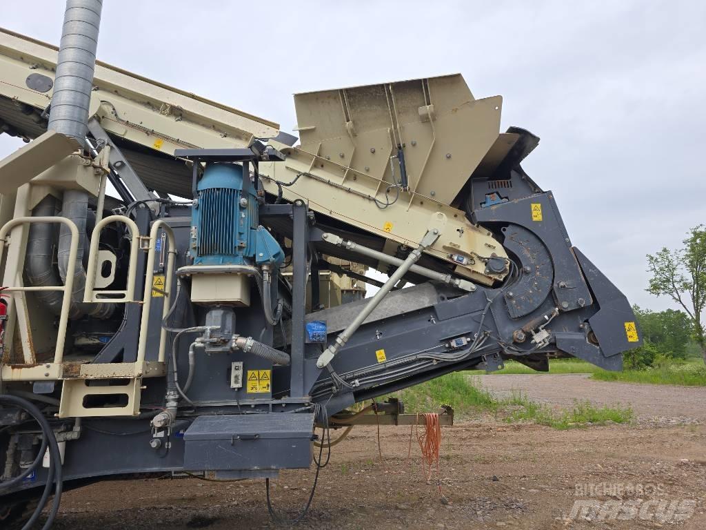 Metso LT 330D Мобилни трошачки
