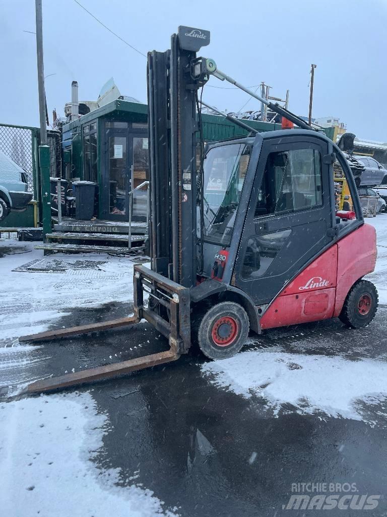 Linde H 30 D Дизелови камиони
