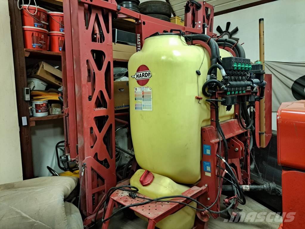 Hardi Master 1200 Навесни пръскачки
