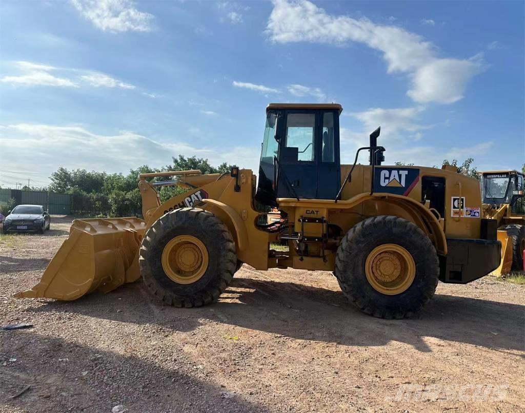 CAT 966H Колесни товарачи