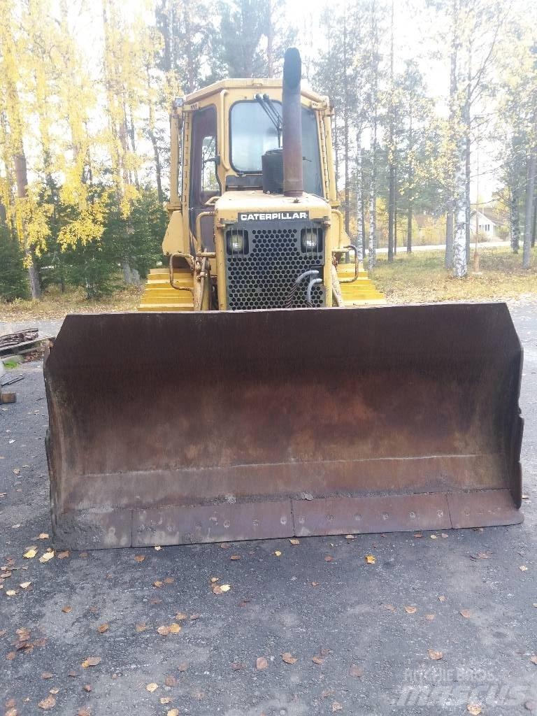 CAT D 4 H Верижни булдозери
