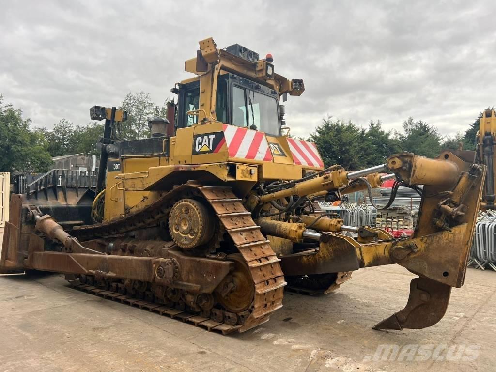 CAT D 9 T Верижни булдозери
