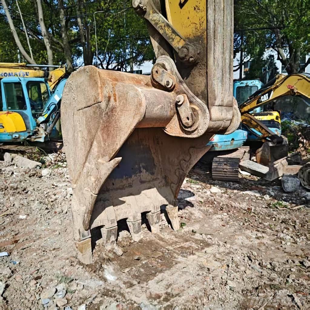 CAT 330 D Верижен екскаватор