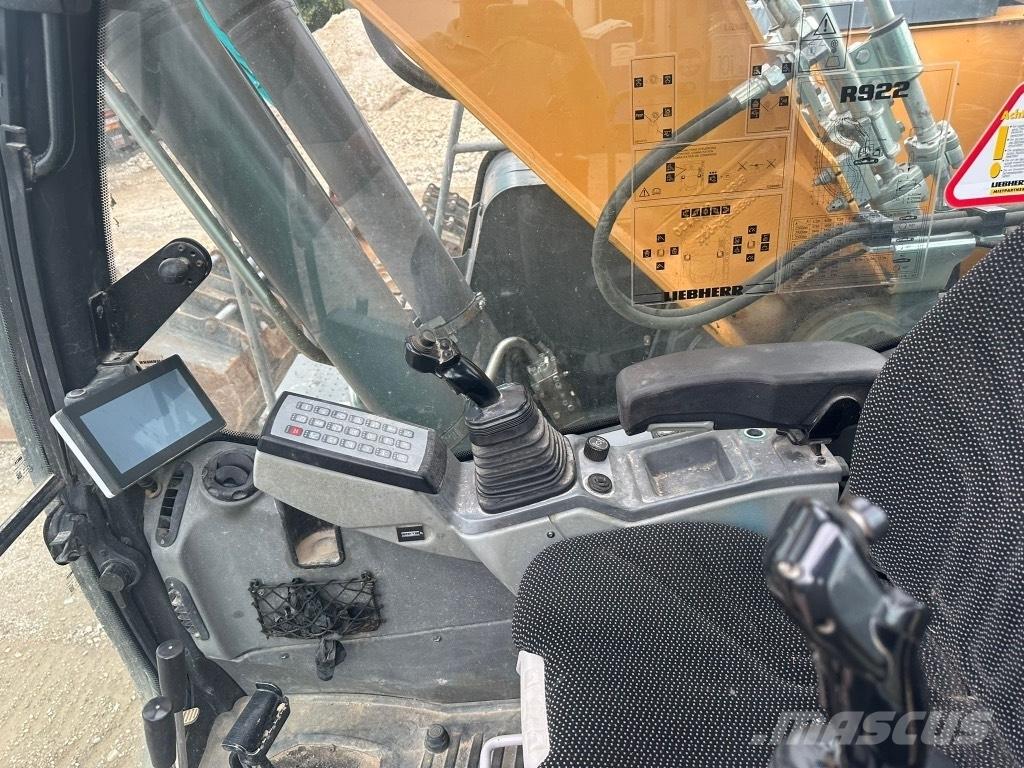 Liebherr R 922 Верижен екскаватор