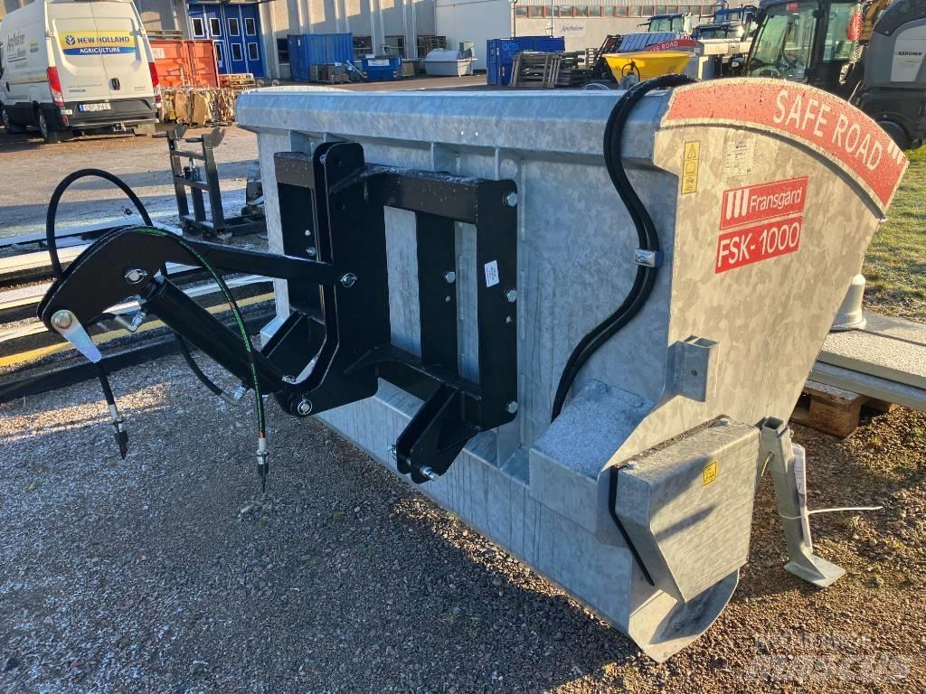 Fransgård FSK 1000 Разстилачки на пясък и сол