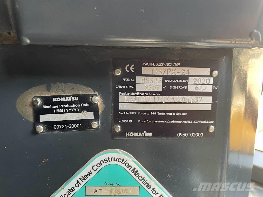 Komatsu D 37 PX-24 Верижни булдозери
