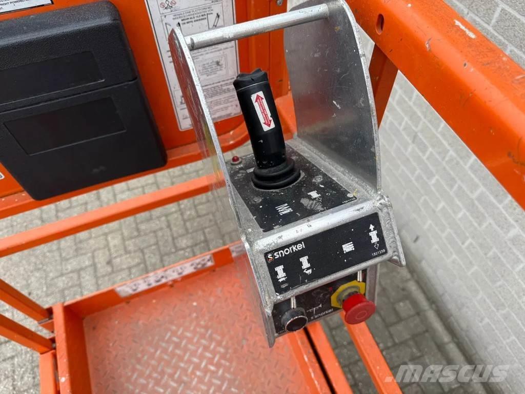 Snorkel S3220E Ножични работни платформи