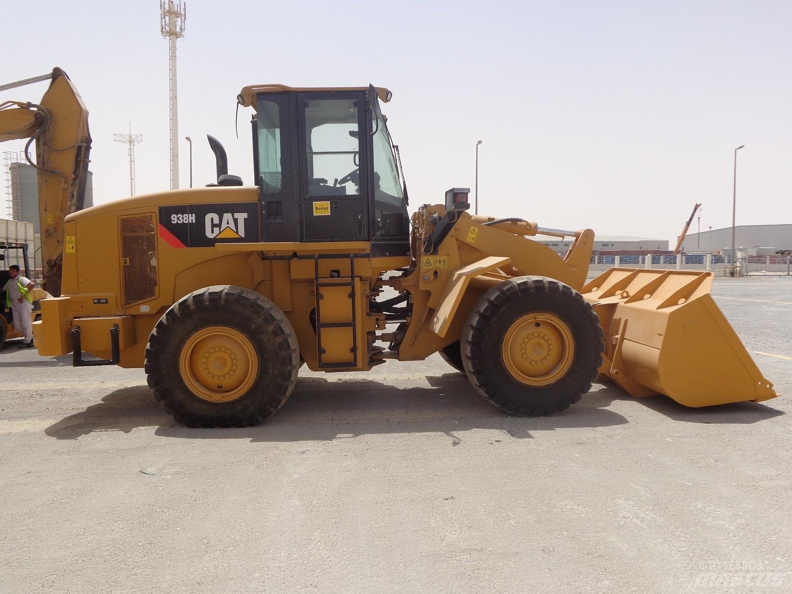 CAT 938H Колесни товарачи