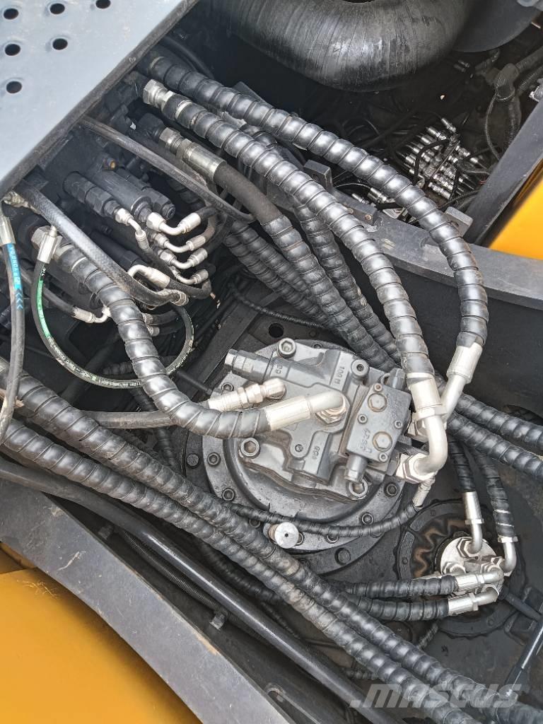 Volvo EC 240 Верижен екскаватор