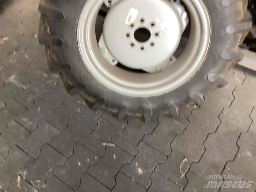 Pirelli 9.5 R20 Селскостопанство - Други