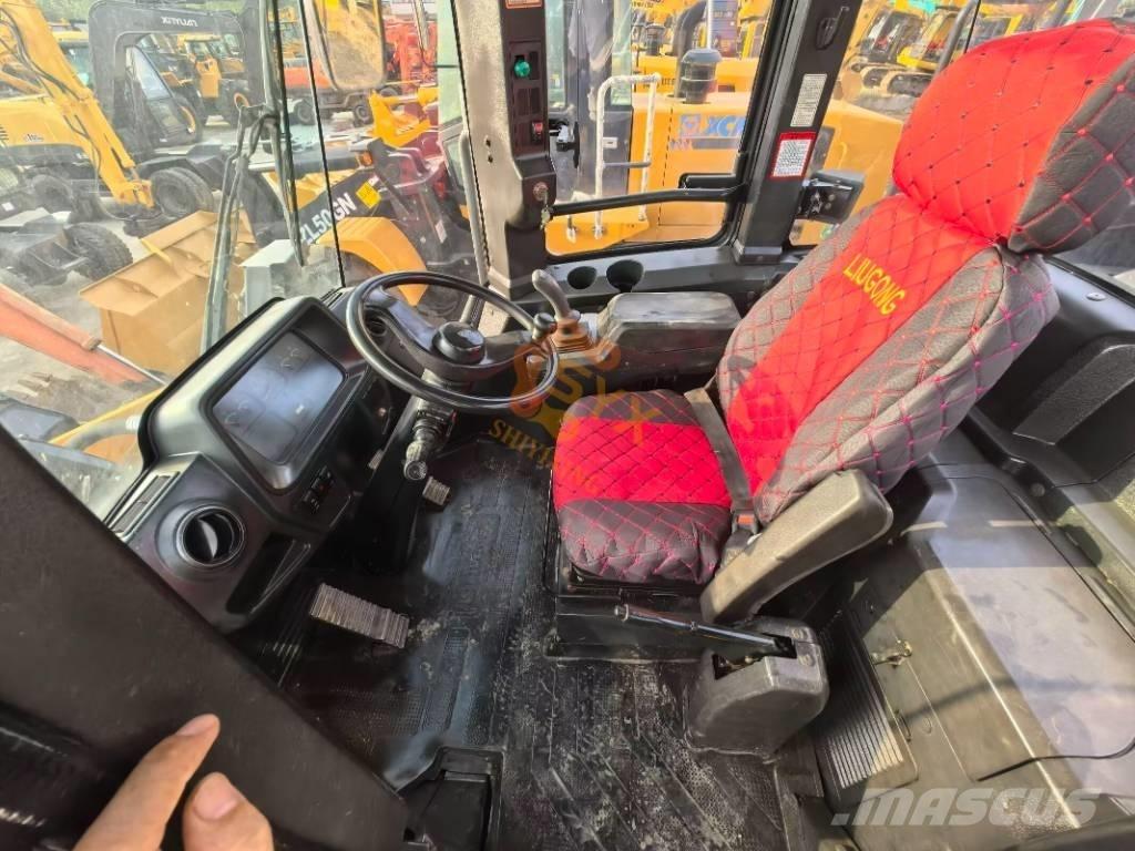 LiuGong 856H Колесни товарачи