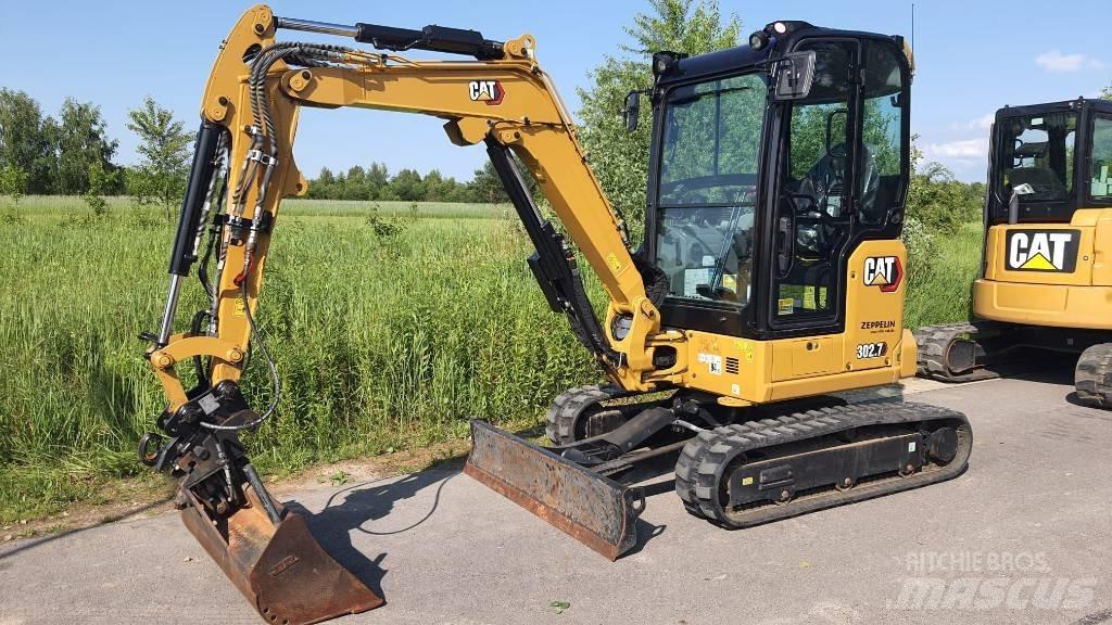 CAT 302.7 DCR 07A Мини екскаватори < 7 т