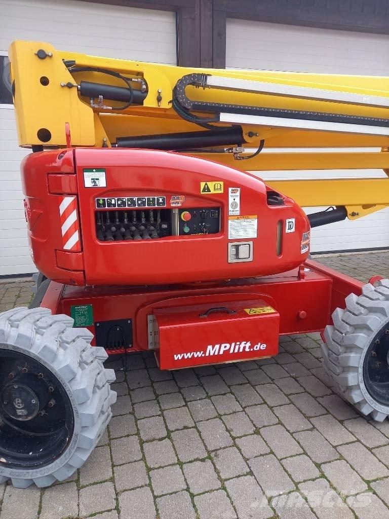 Niftylift HR 17 Съчленени стрелови подемници