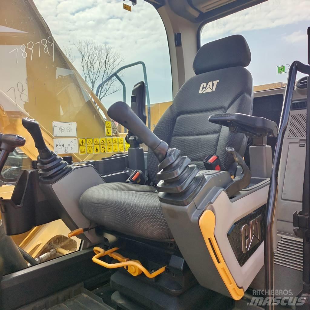 CAT 320 GC Верижен екскаватор