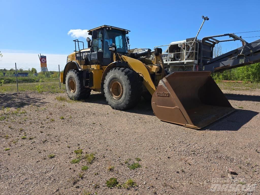 CAT 966 M Колесни товарачи