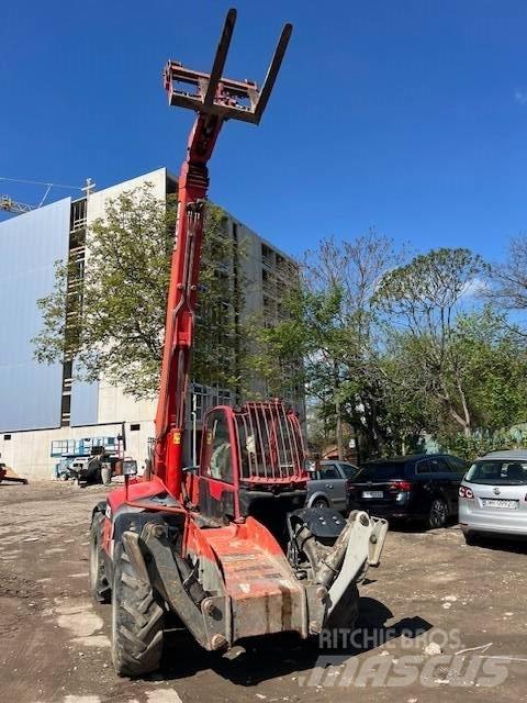 JCB 535-140 Телескопични товарачи