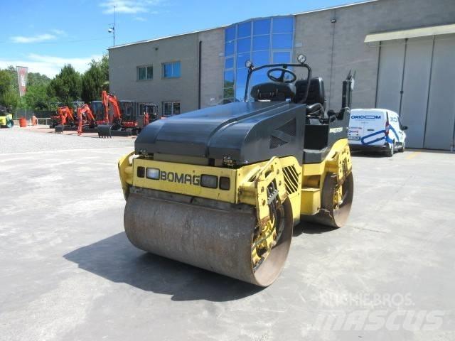 Bomag BW 120 AD-4 Двойни барабанни ролки
