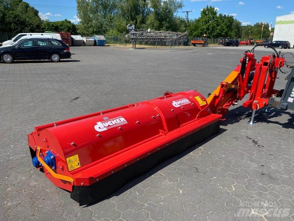 Dücker USM 26 Друга техника за жънене на фураж