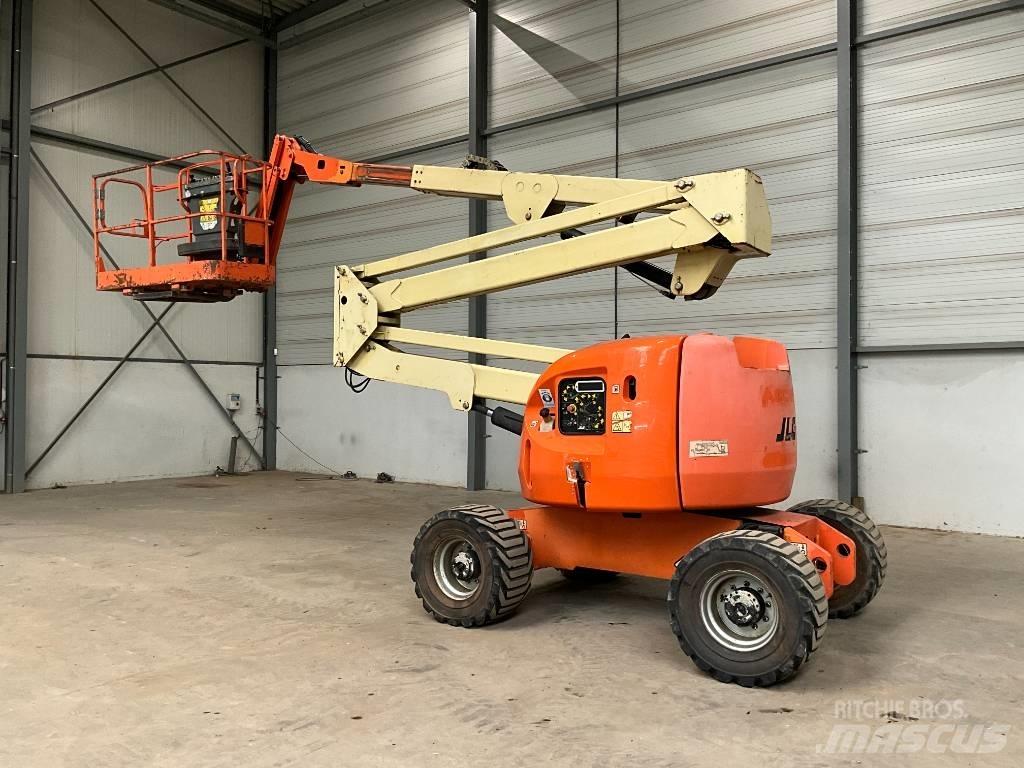 JLG 450 AJ Съчленени стрелови подемници