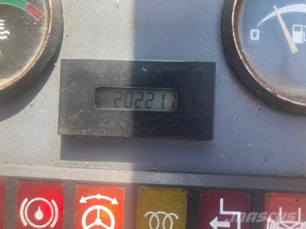 Liebherr A 904 Оператори на отпадъци/индустрия
