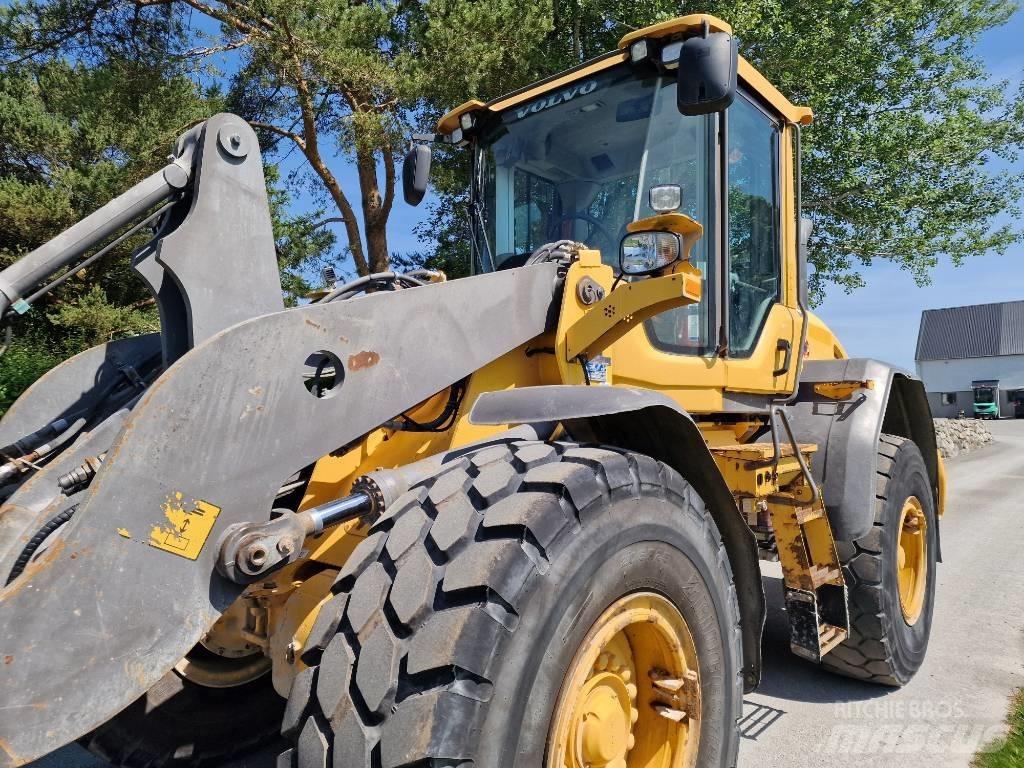 Volvo L 70 G Колесни товарачи