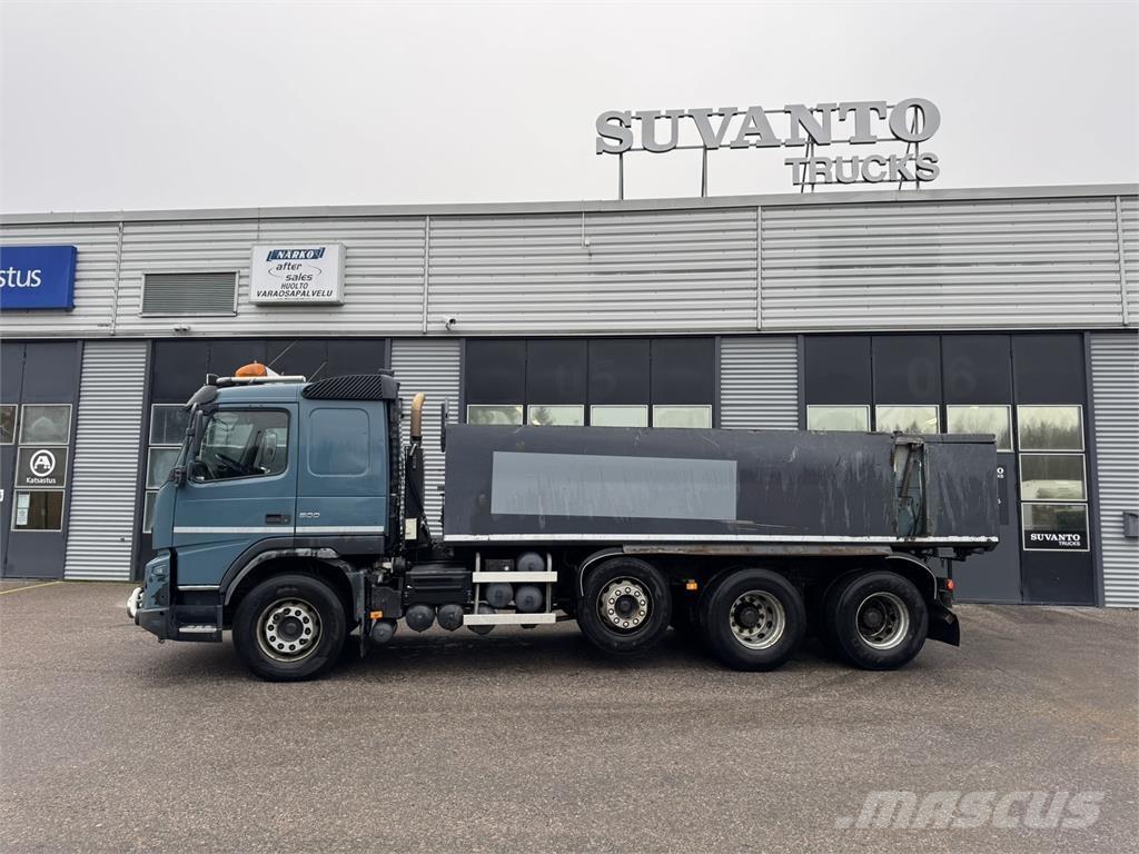 Volvo FMX 8x4 Самосвал