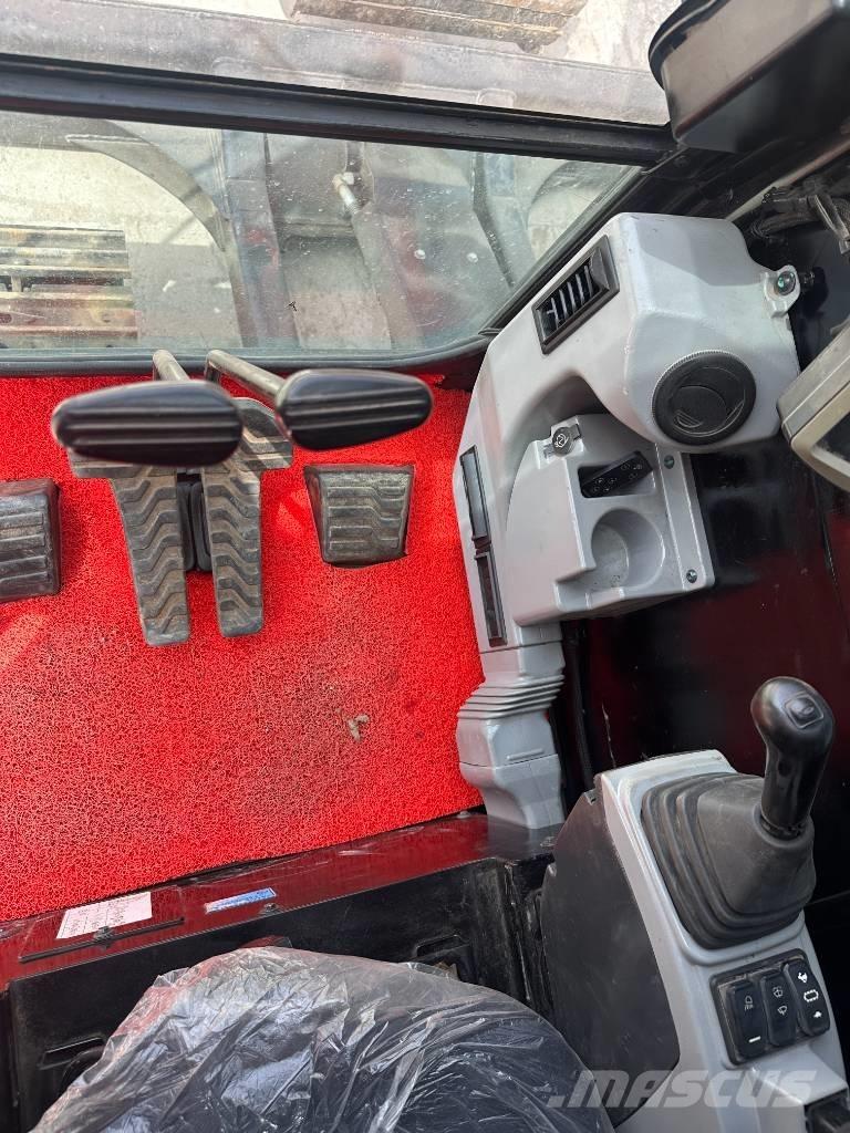 CAT 307 Средни екскаватори 7т - 12т