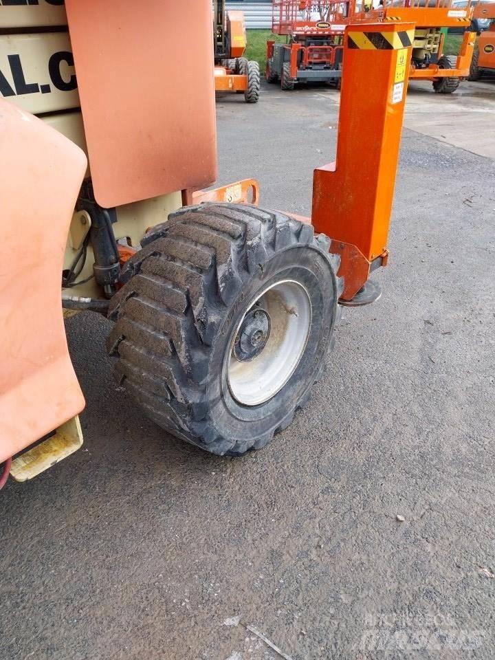 JLG 4394RT Ножични работни платформи