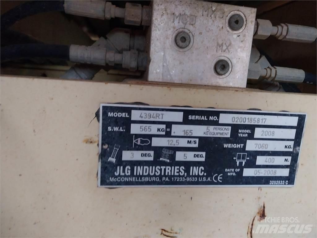 JLG 4394RT Ножични работни платформи