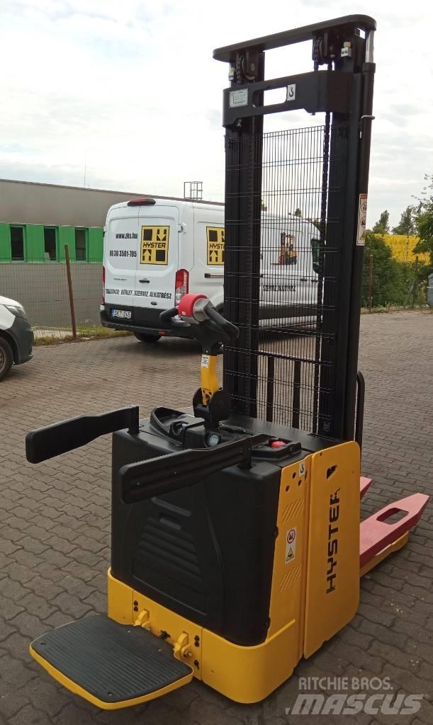 Hyster S1.5S Колички високоповдигачи с теглич