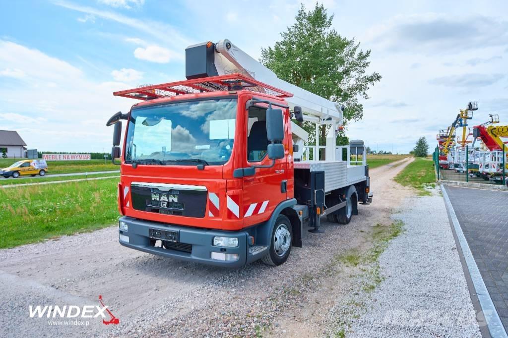 Ruthmann T 300 Моторизирани платформи с талига
