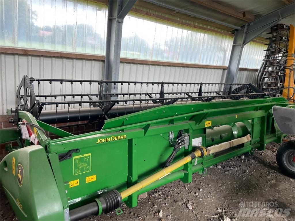 John Deere 622R Глави за харвестери