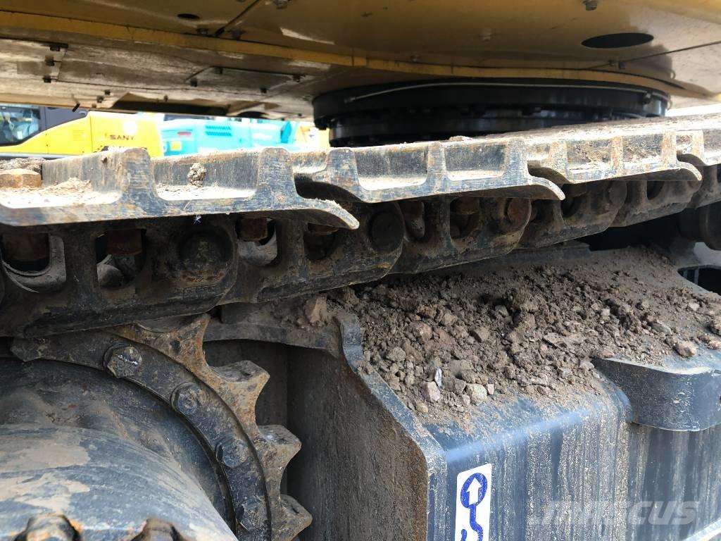 Komatsu 220-8 Верижен екскаватор