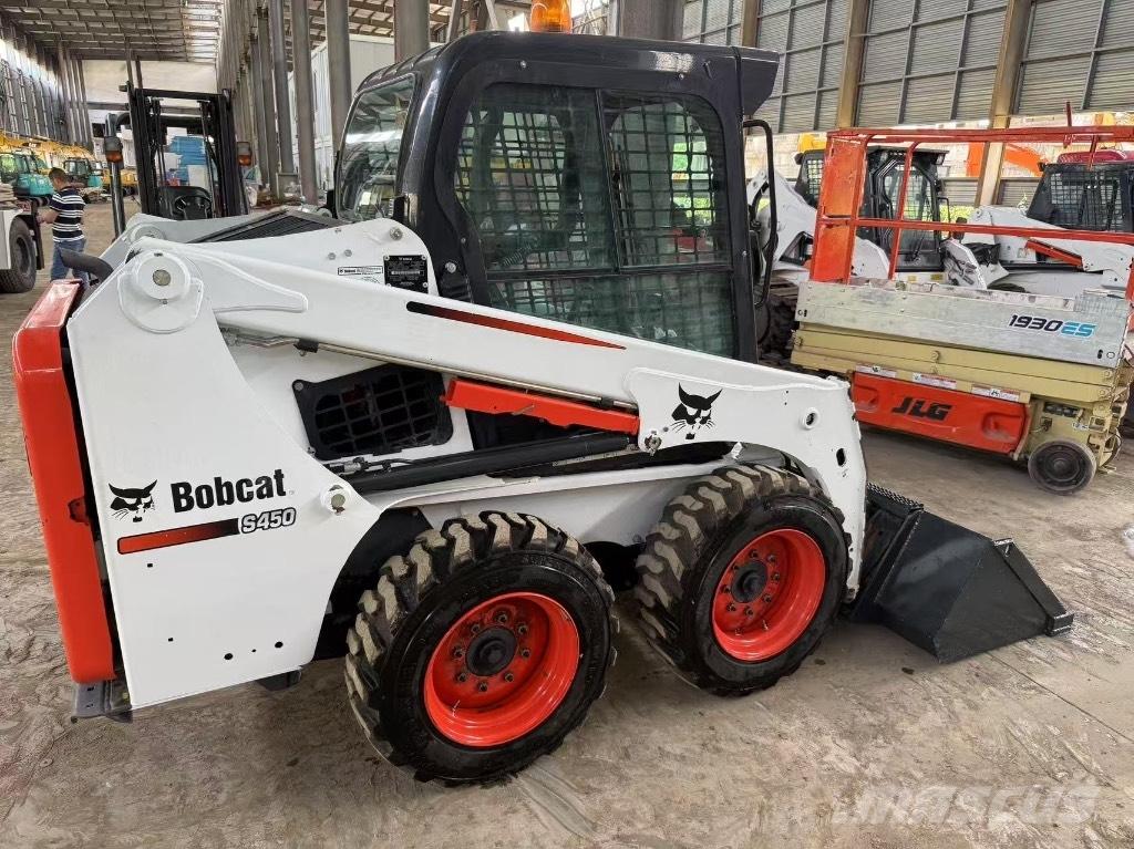 Bobcat S 450 Мини товарачи
