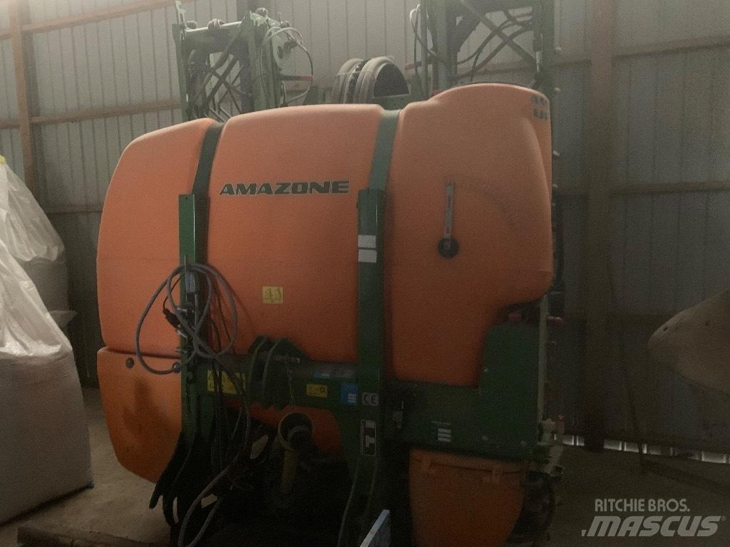 Amazone UF 1501 Навесни пръскачки
