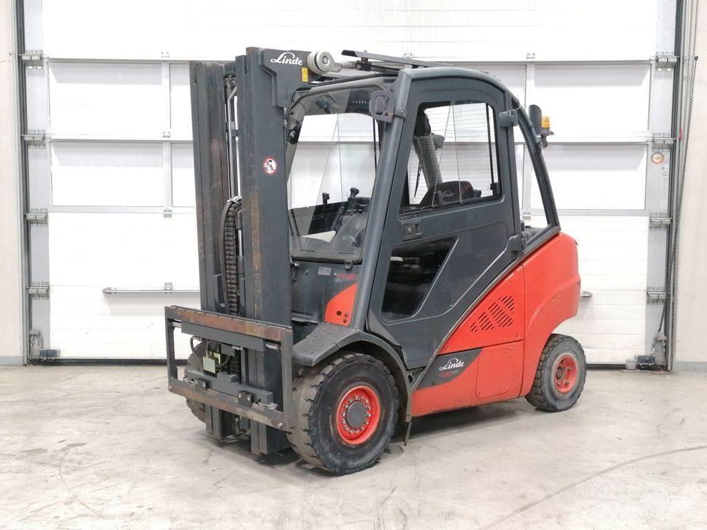 Linde H30D-02 Дизелови камиони