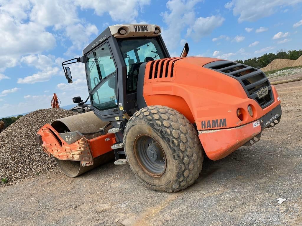 Hamm H11 i x Еднобарабанни ролки
