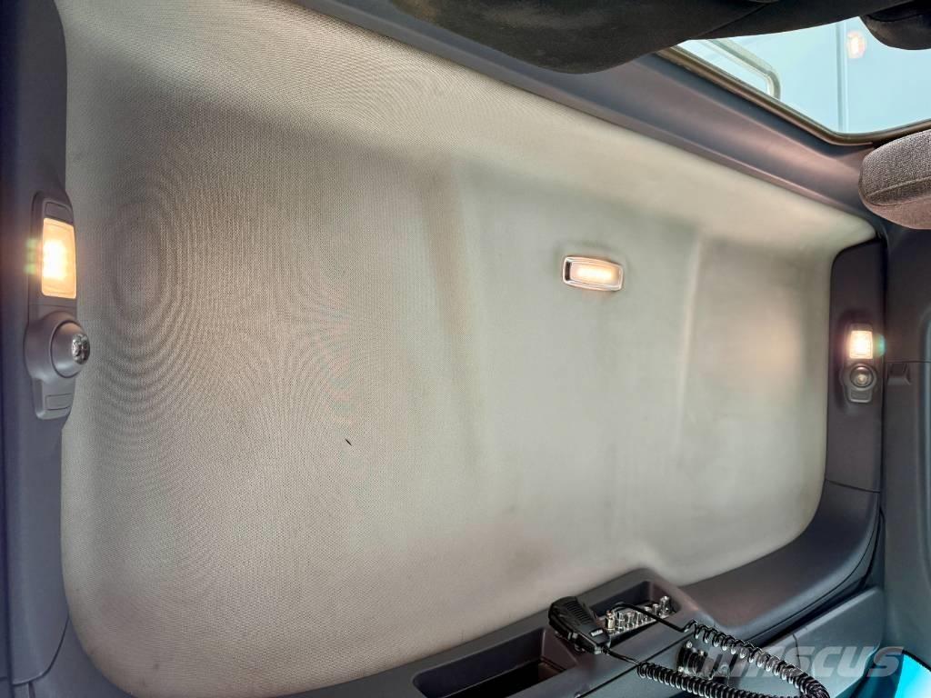 Peterbilt 567 Влекачи