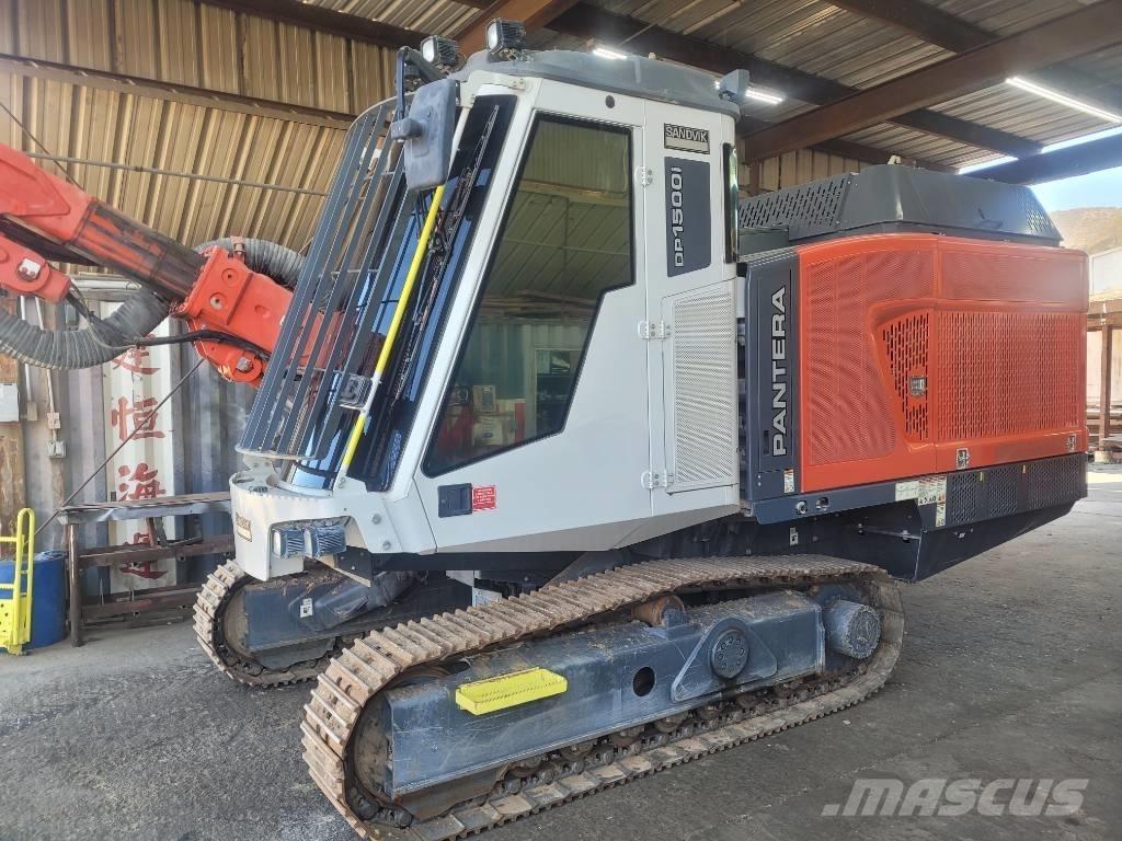 Sandvik DP 1500 i Апаратура за повърхностна редова сеидба