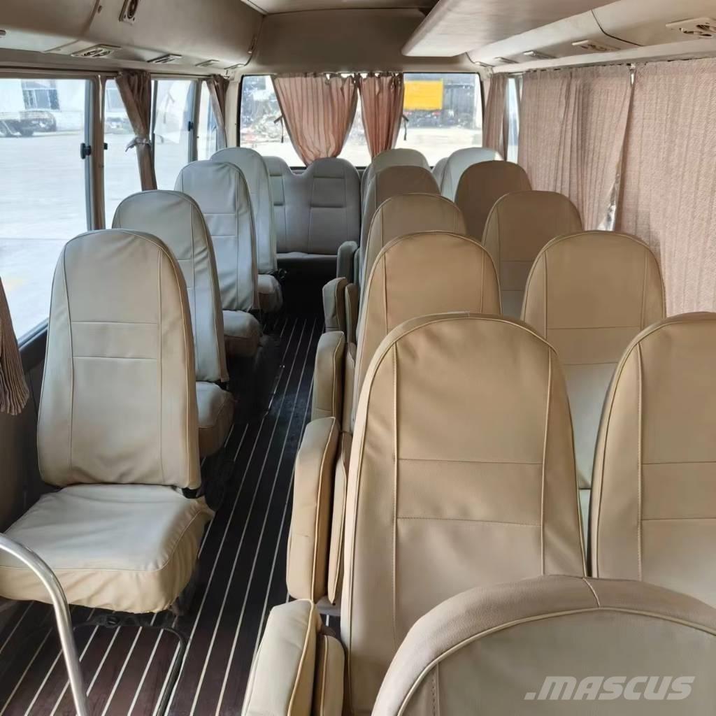 Toyota Coaster Bus Мини бусове