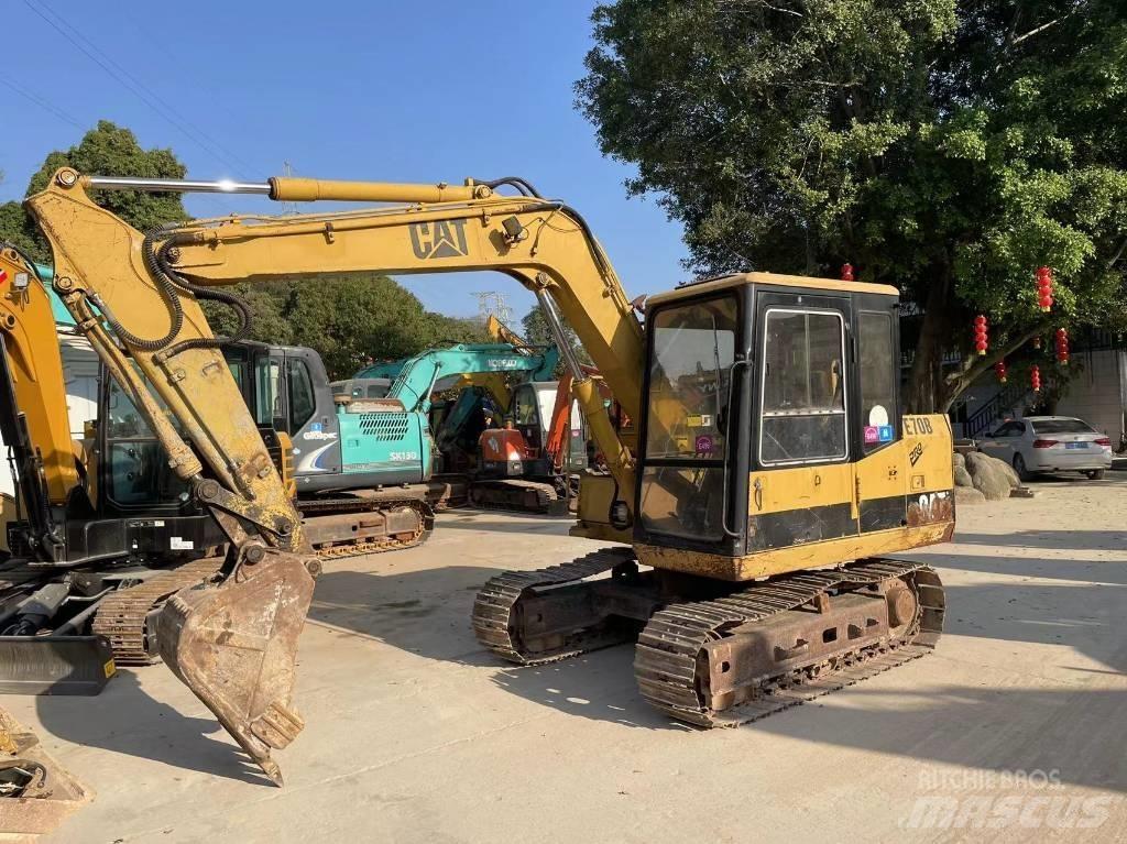CAT E 70 B Верижен екскаватор