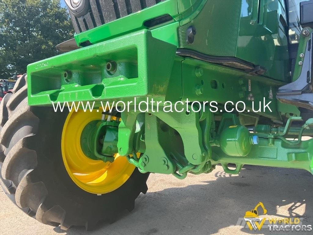 John Deere 6130 R Трактори