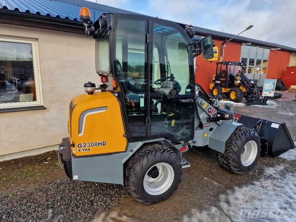 GiANT G2300 HD Многофункционални товарачи