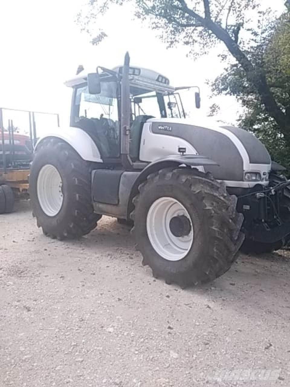 Valtra S 280 Трактори