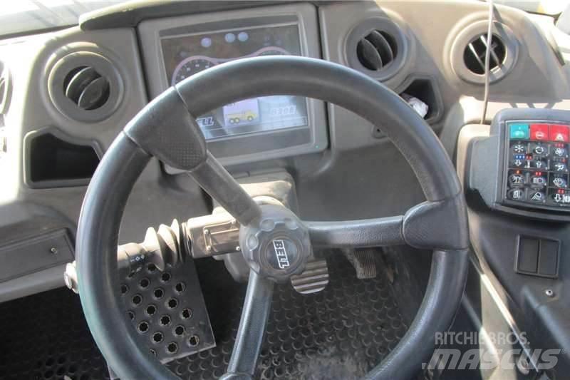 Bell B20E 6X4 Дъмпери/моторни превозни средства