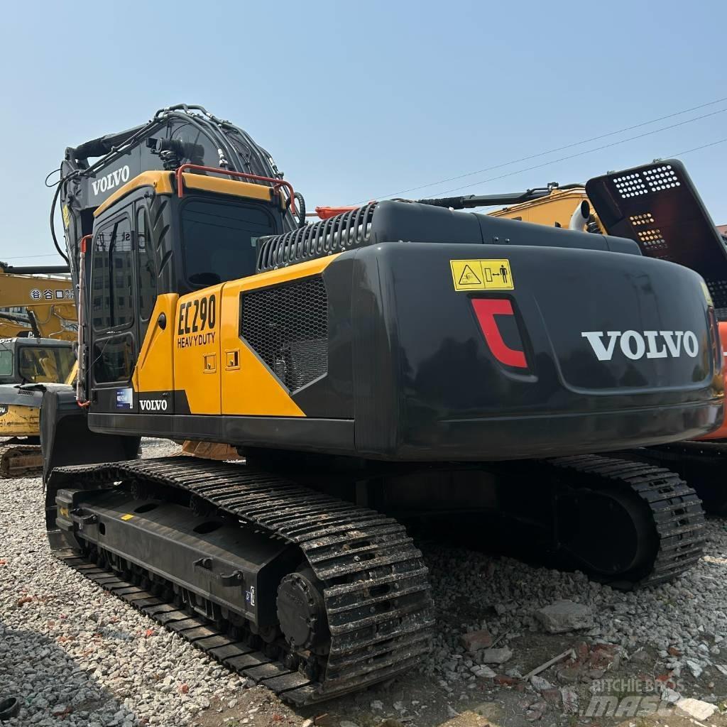 Volvo 290 Верижен екскаватор