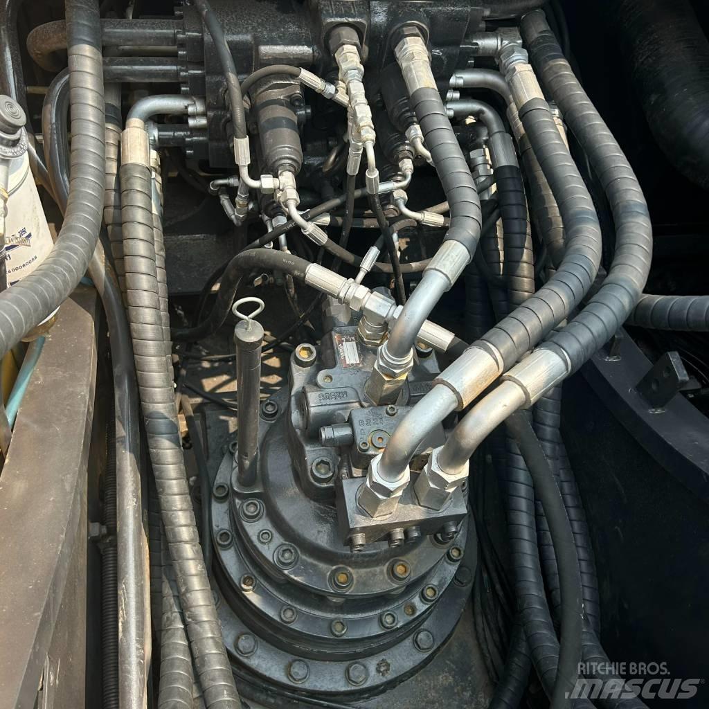 Volvo 290 Верижен екскаватор