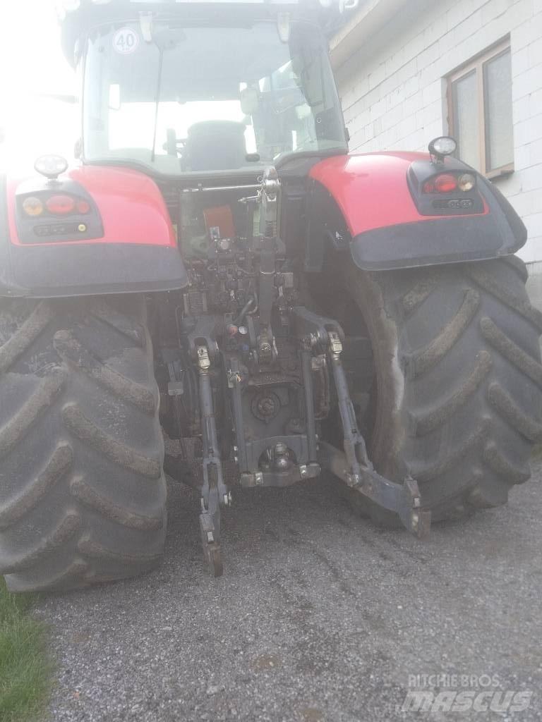 Massey Ferguson 8737 Трактори